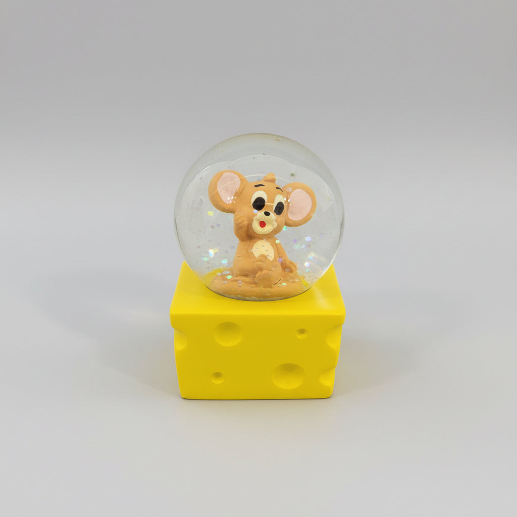 Jerry Mini Water Globe