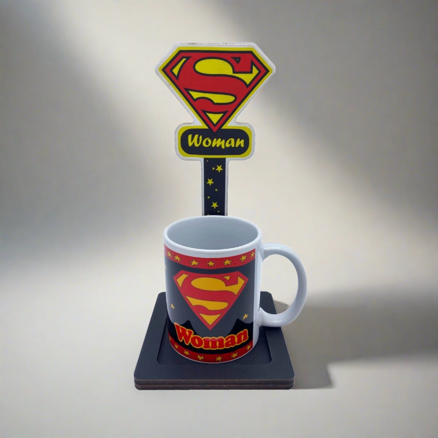 Stand + Mug Super - Woman